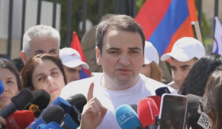 Срочное заявление Нарека Карапетяна: Прямая трансляция