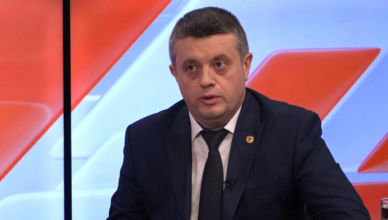 Левон Азизян