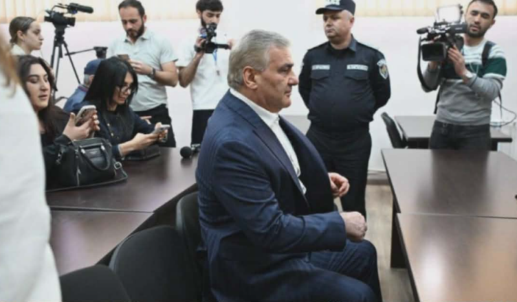Самвел Карапетян