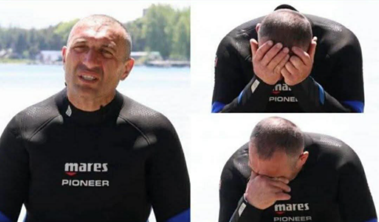Водолаз не смог сдержать слез.