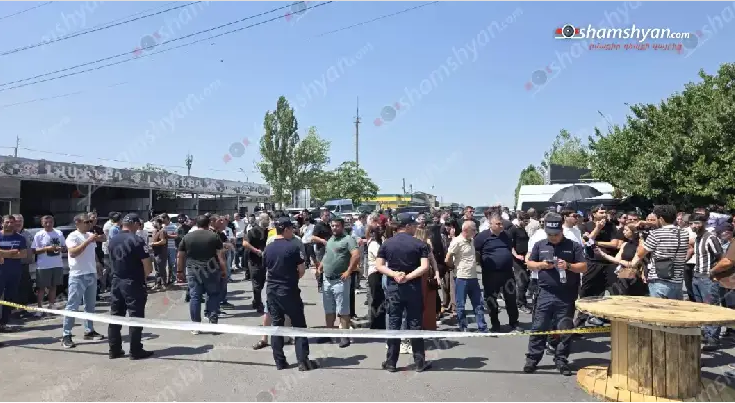 Что происходит в торговом центре
