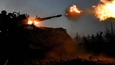 В течение ночи Россия подверглась массированной атаке беспилотников.