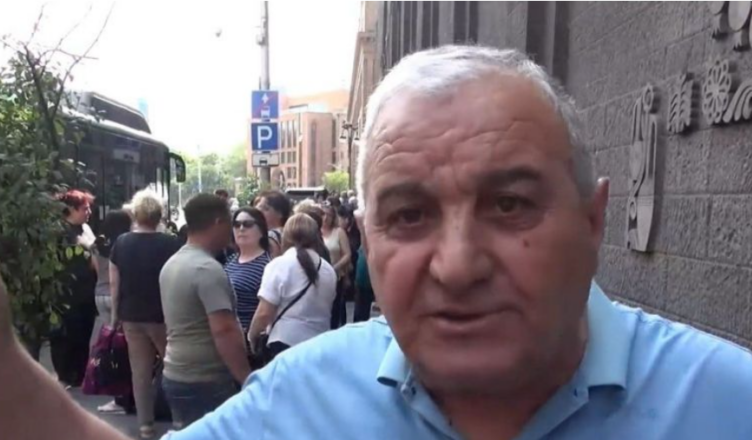 работник коньячного завода
