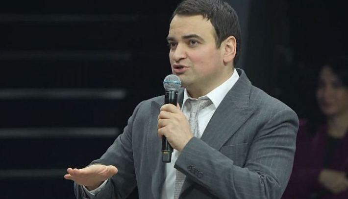 Нарек Карапетян