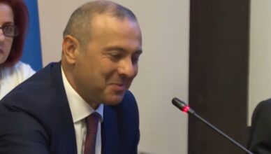 Неожиданная отставка секретаря Совета Безопасности и его эмоциональное прощание / ВИДЕО