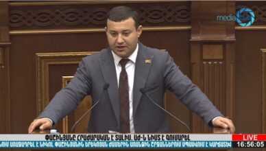 Тот, кто раздаёт предвыборные взятки, — сукин сын.