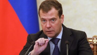 Медведев