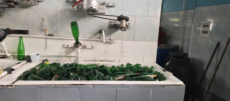 Работа завода по производству лимонада в Ванадзоре приостановлена.