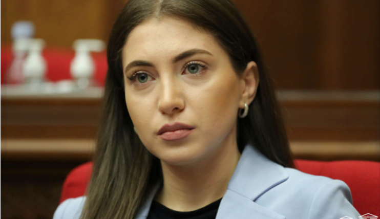 Анна Мкртчян