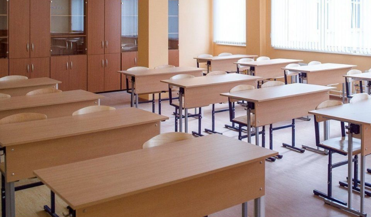 В этом году у школьников будут двухнедельные осенние каникулы.