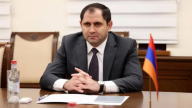 кого уволили!