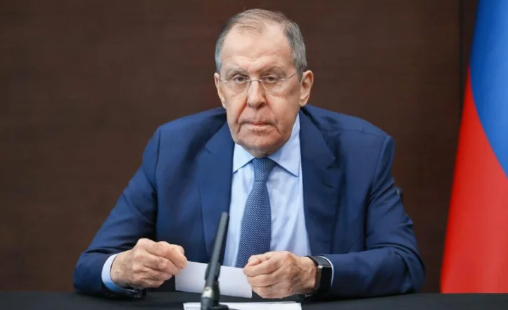 Лавров